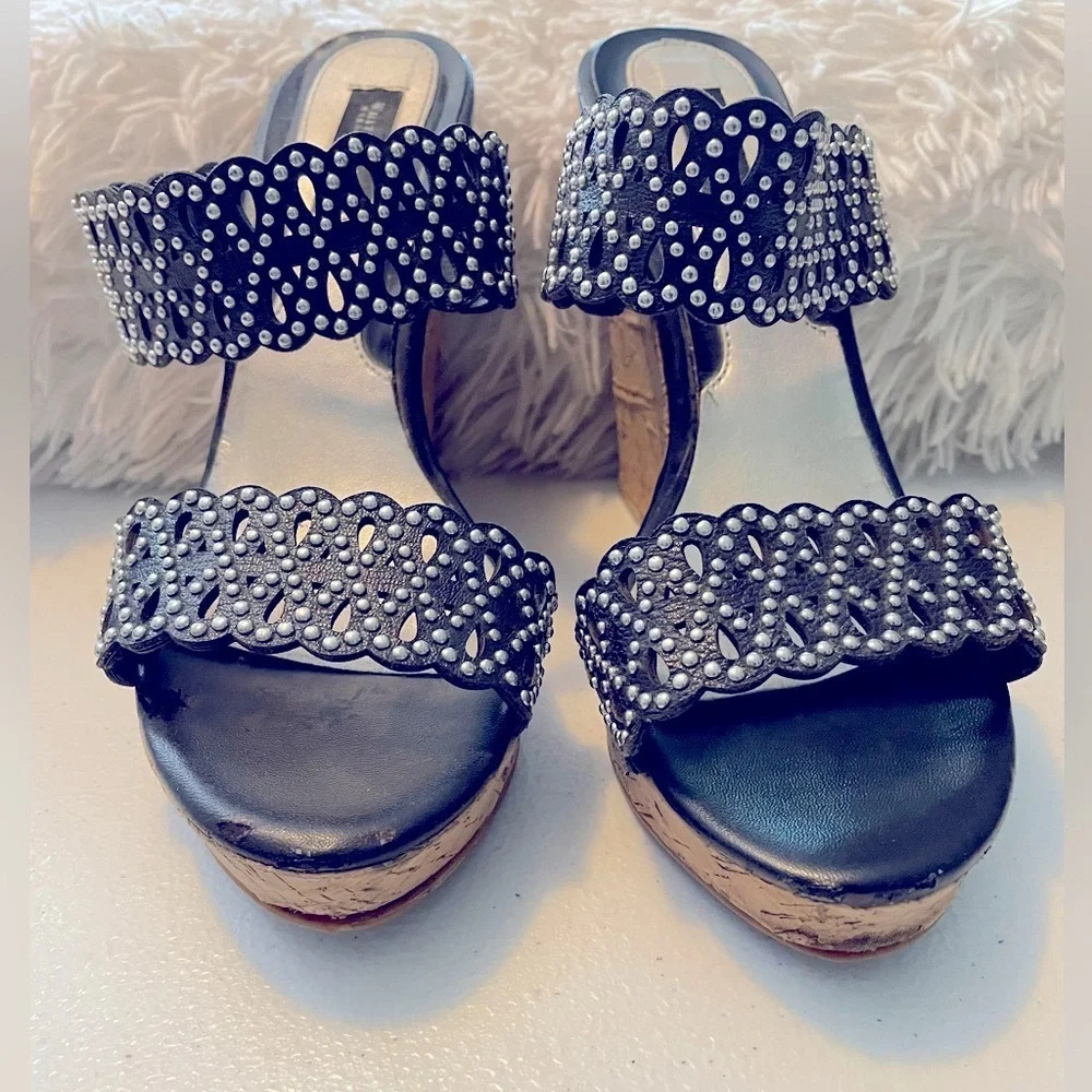White House Black Market 8 cork wedges w/2 studded bands 4 1/4 heel rubber sole. - Picture 5 of 7